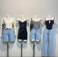 Cargar imagen en el visor de la galería, Denim shorts cropped