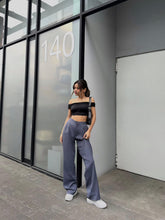 Cargar imagen en el visor de la galería, Pack 1 Mini skirt + 1 Baby tee