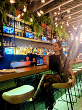 Cargar imagen en el visor de la galería, Pantalón Flare Lace Black + short