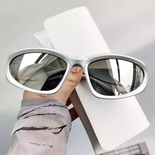 Cargar imagen en el visor de la galería, Sunglasses Space Silver
