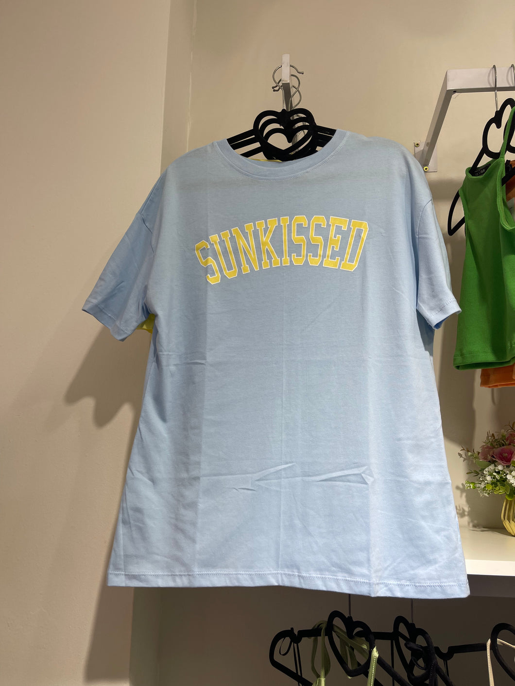 T shirt oversize “Sunkissed” celeste
