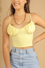 Cargar imagen en el visor de la galería, Miranda Top baby yellow
